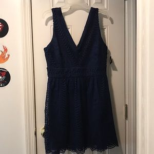 Short lace navy blue V-neck dress size:L